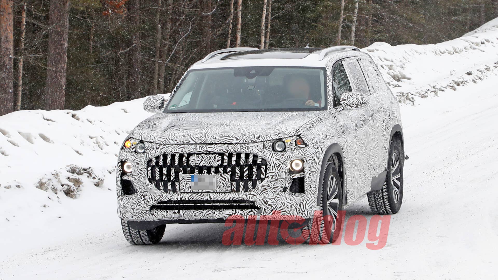 Are these spy photos of a new Audi Q9? - Autoblog