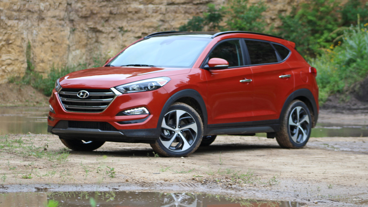 Hyundai recalls nearly 100,000 more Tucsons, Sonata Hybrids over fire ...