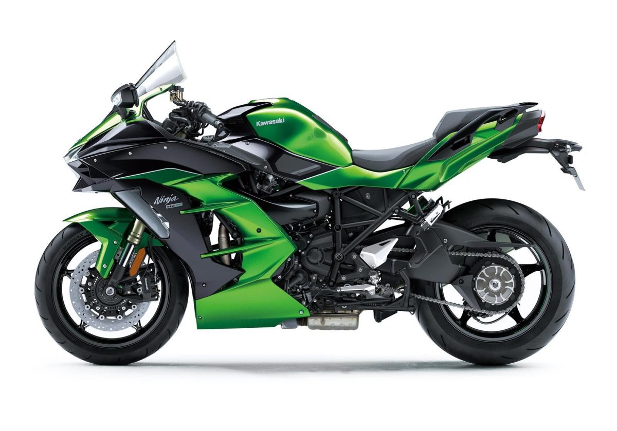 The 2018 Kawasaki Ninja H2 SX is a 201 horsepower supercharged cruiser Autoblog
