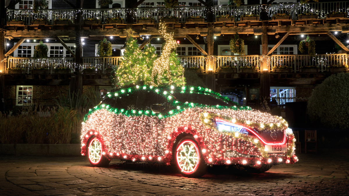The Nissan Leaf Christmas Tree has light-up snowflake wheels 