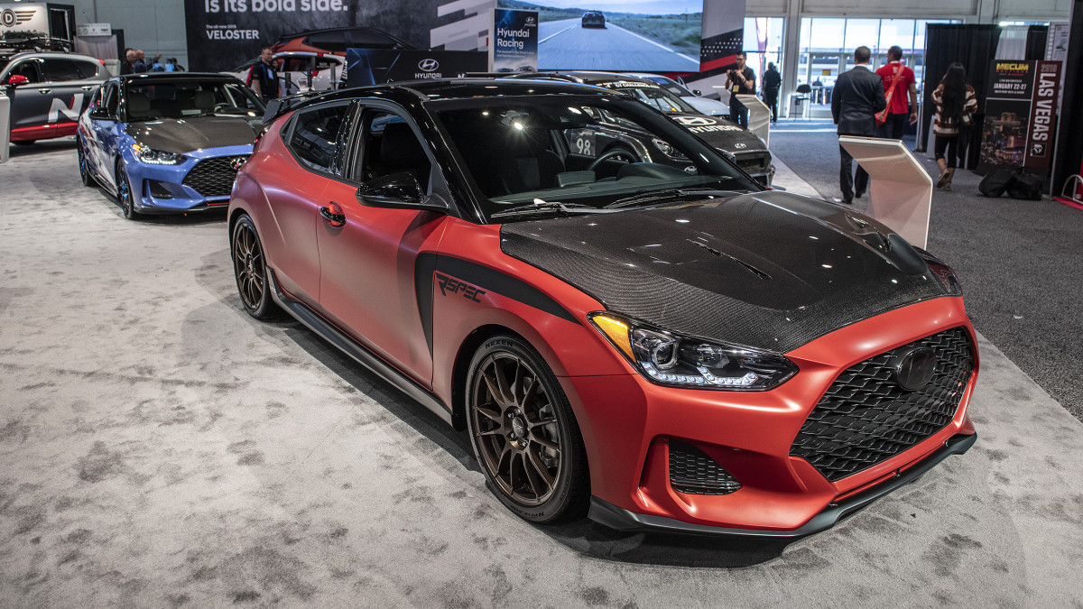 2019 Hyundai Veloster Turbo gets new performance parts at SEMA Autoblog