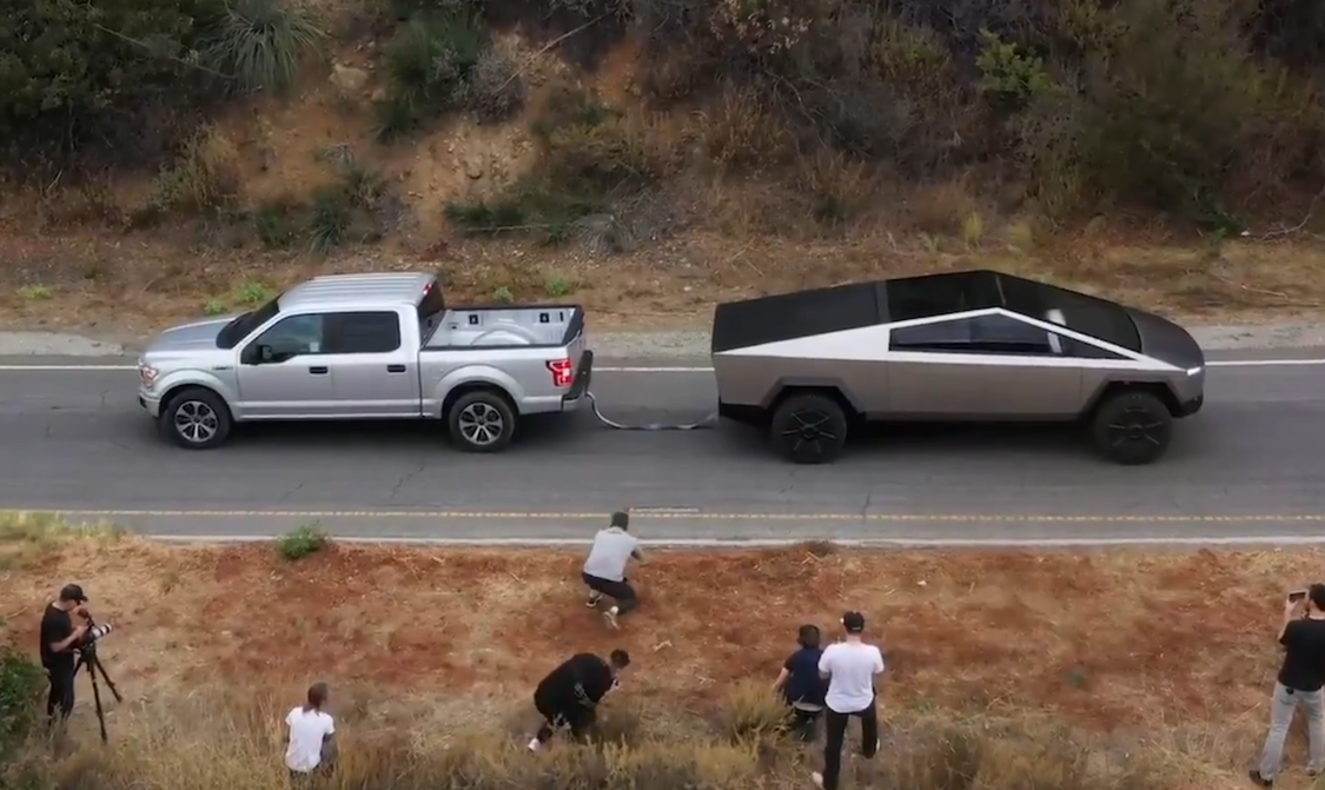 Video shows Tesla Cybertruck winning tug of war with Ford F 150 Autoblog