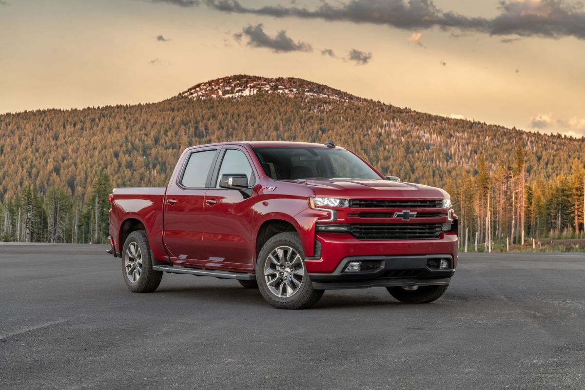2020 Chevrolet Silverado Review and Buying Guide More power in more trims Autoblog