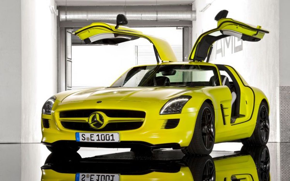 Mercedes tesla fighter discount