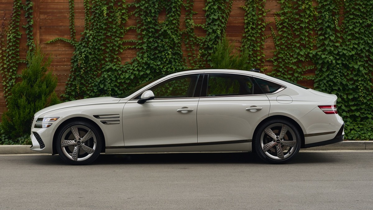2025 Genesis G80 First Drive Review Classic luxury through and through Autoblog