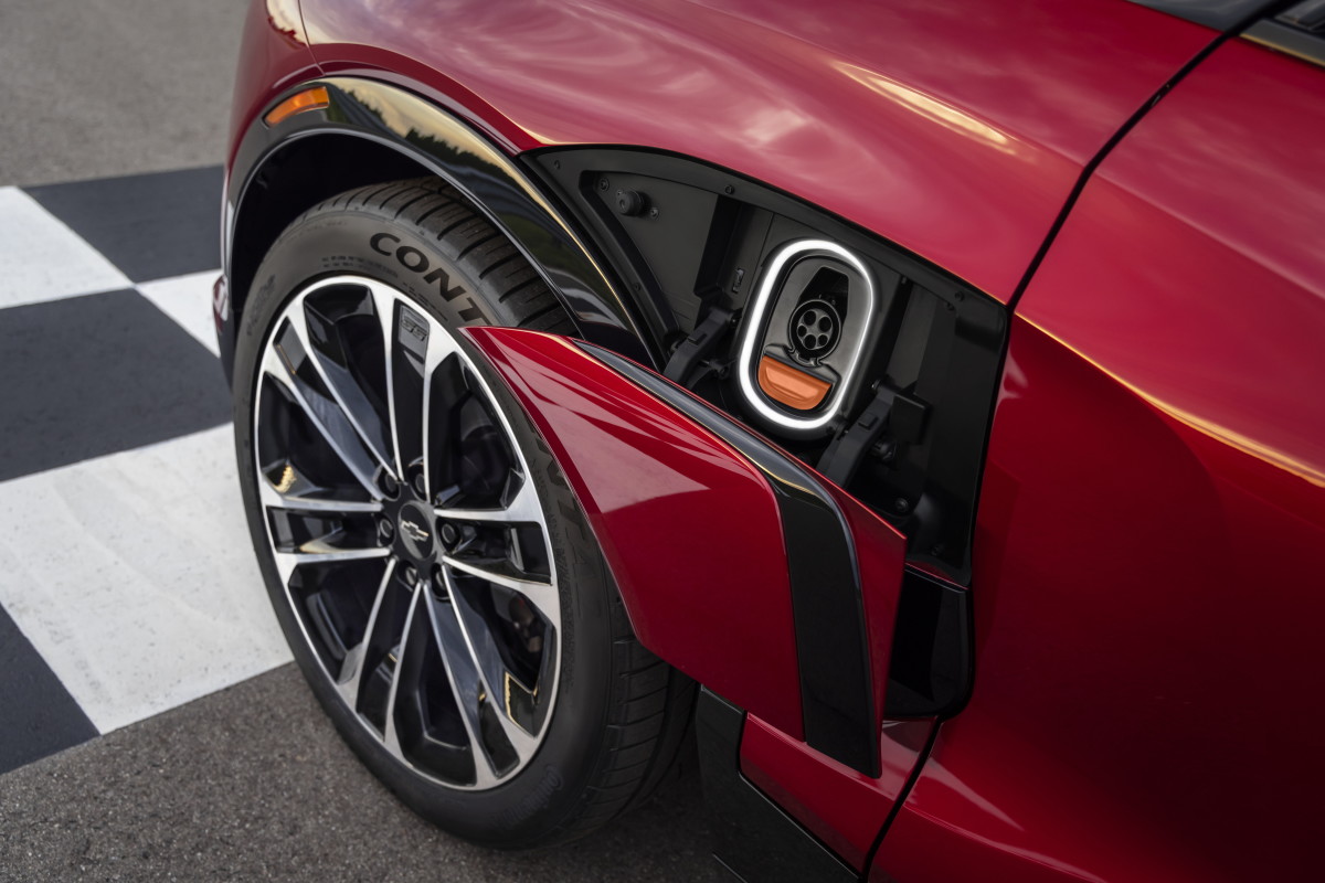 2024 Chevrolet Blazer EV Charging Port