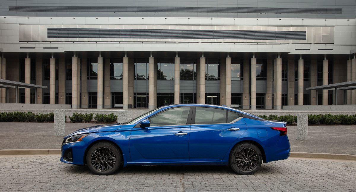 Nissan’s customers are happier than ever, even as its business falls