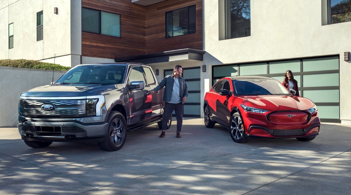 Incredible endofyear deals available For 2024 Ford F150 Lightning
