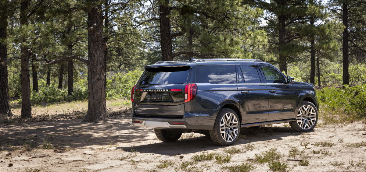 2025 Ford Expedition 4 things we love, 2 we don't Autoblog