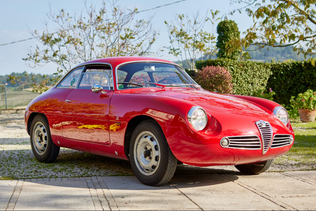 레이스를 수상한 1960 Alfa Romeo Giulietta Sprint Zagato를 구입할 수있는 기회