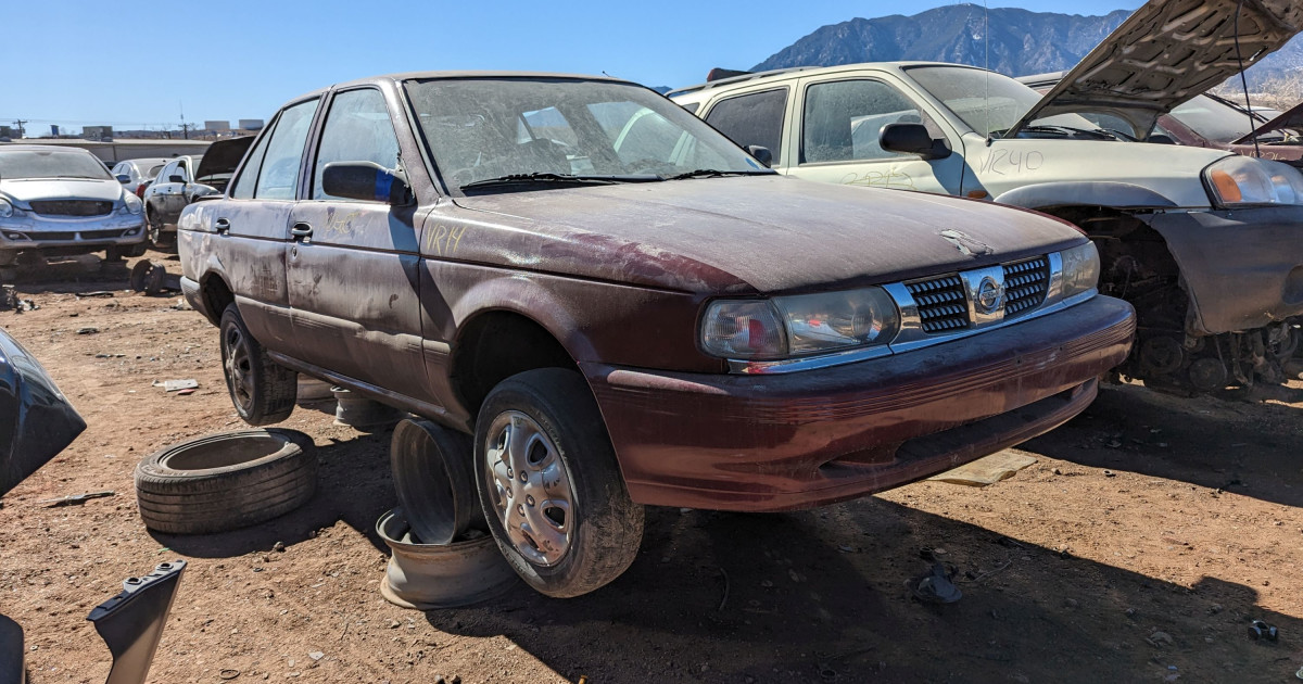 99-nissan-tsuru-in-colorado-