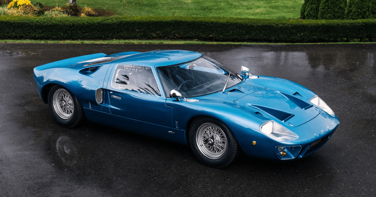 1966-ford-gt40-mki-road-car.png