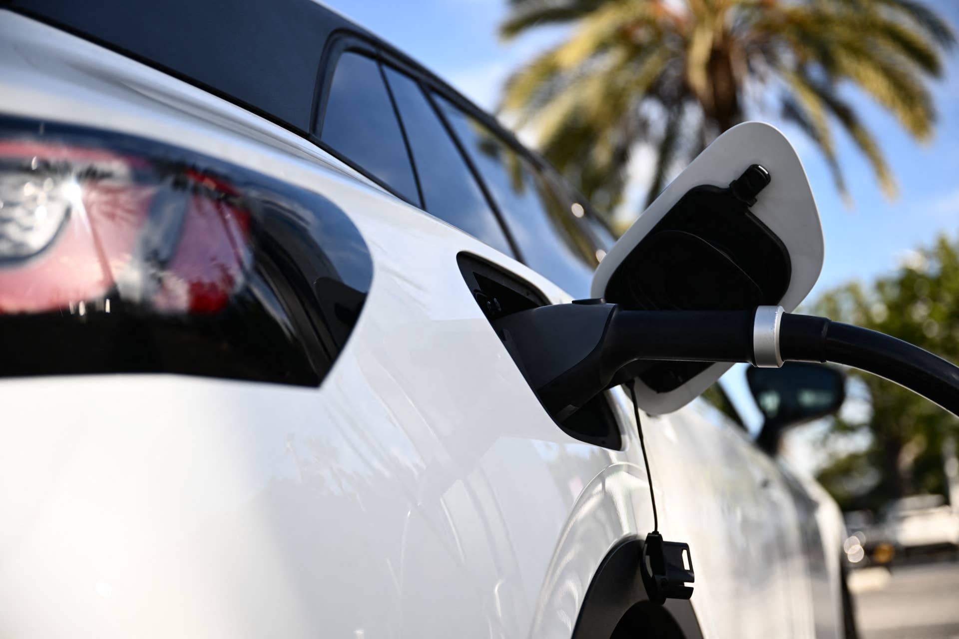Amerikas schnellste Ladegeräte für Elektrofahrzeuge kommen 2026 ...
