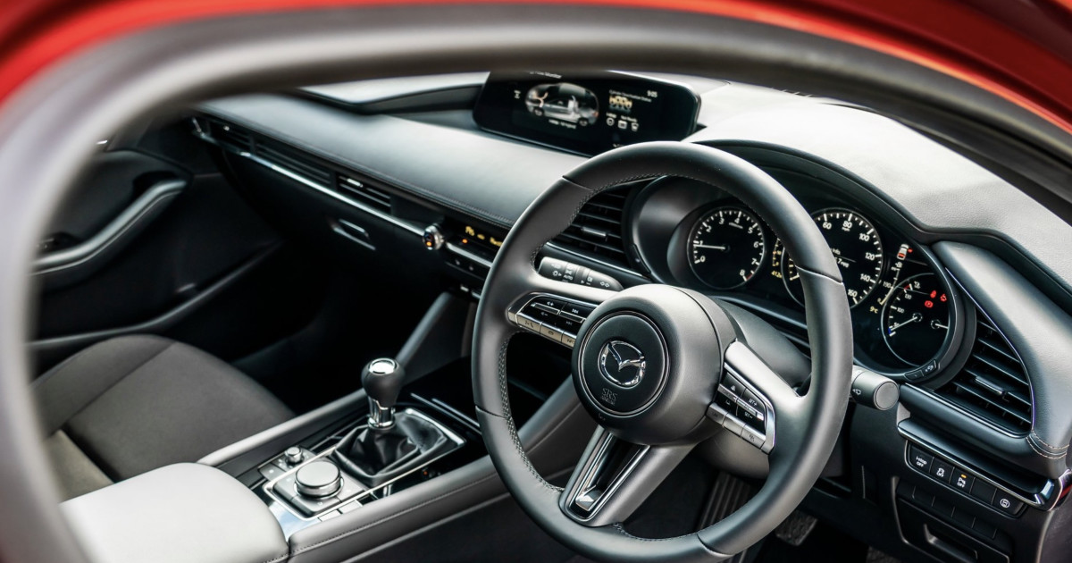 みうページ Miu Miu MU 01XV Eyeglasses | LensCrafters