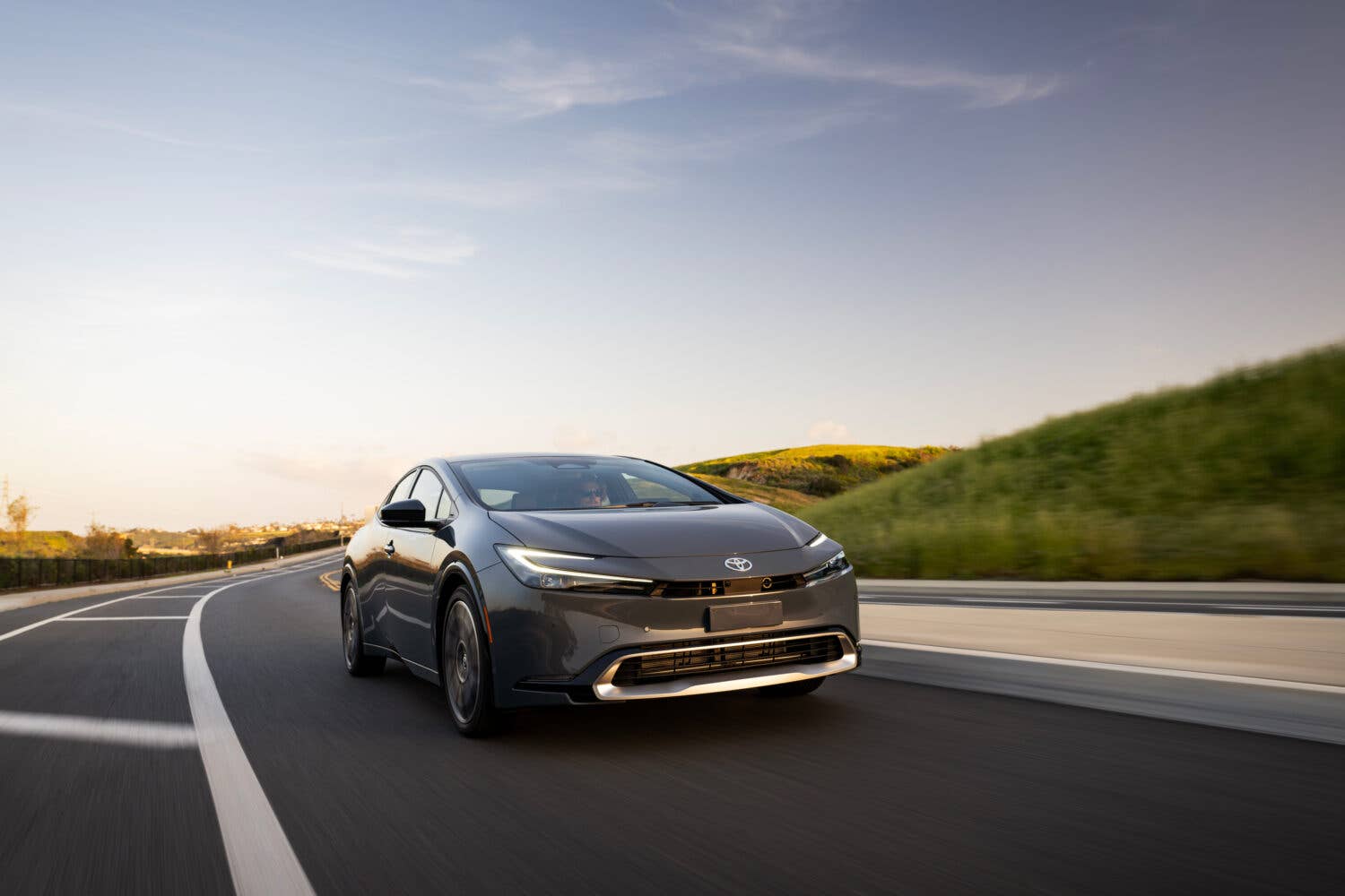 Toyota Drops Efficient 2025 Prius Plug-In Hybrid Lease Deal For August ...