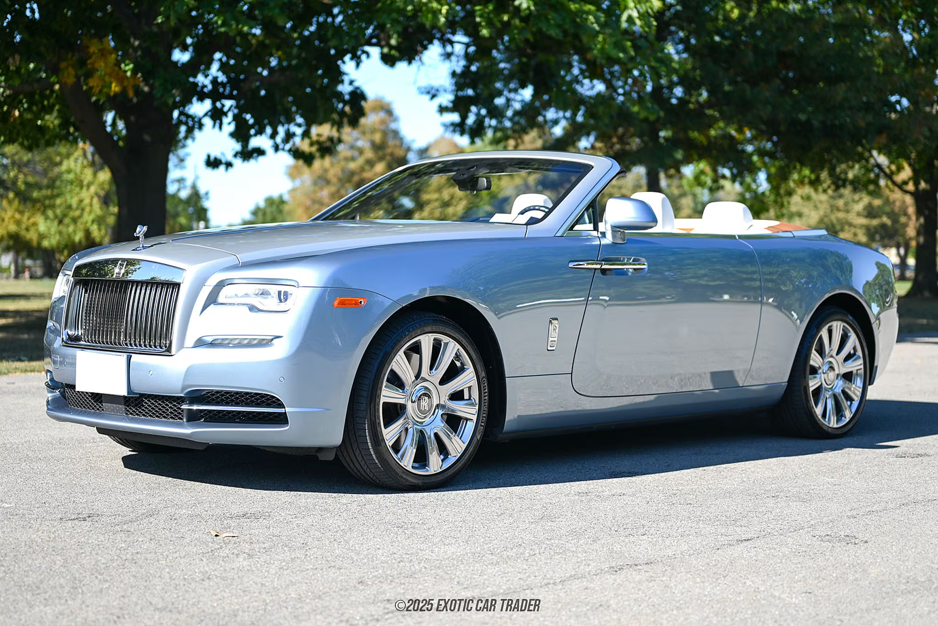 2017 Rolls-Royce Dawn mit knapp über 11.000 Meilen zu verkaufen