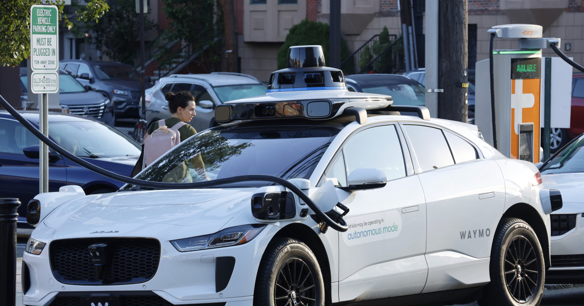 The Feds Are Probing Waymo After a Driverless Taxi Ignored a School Bus ...
