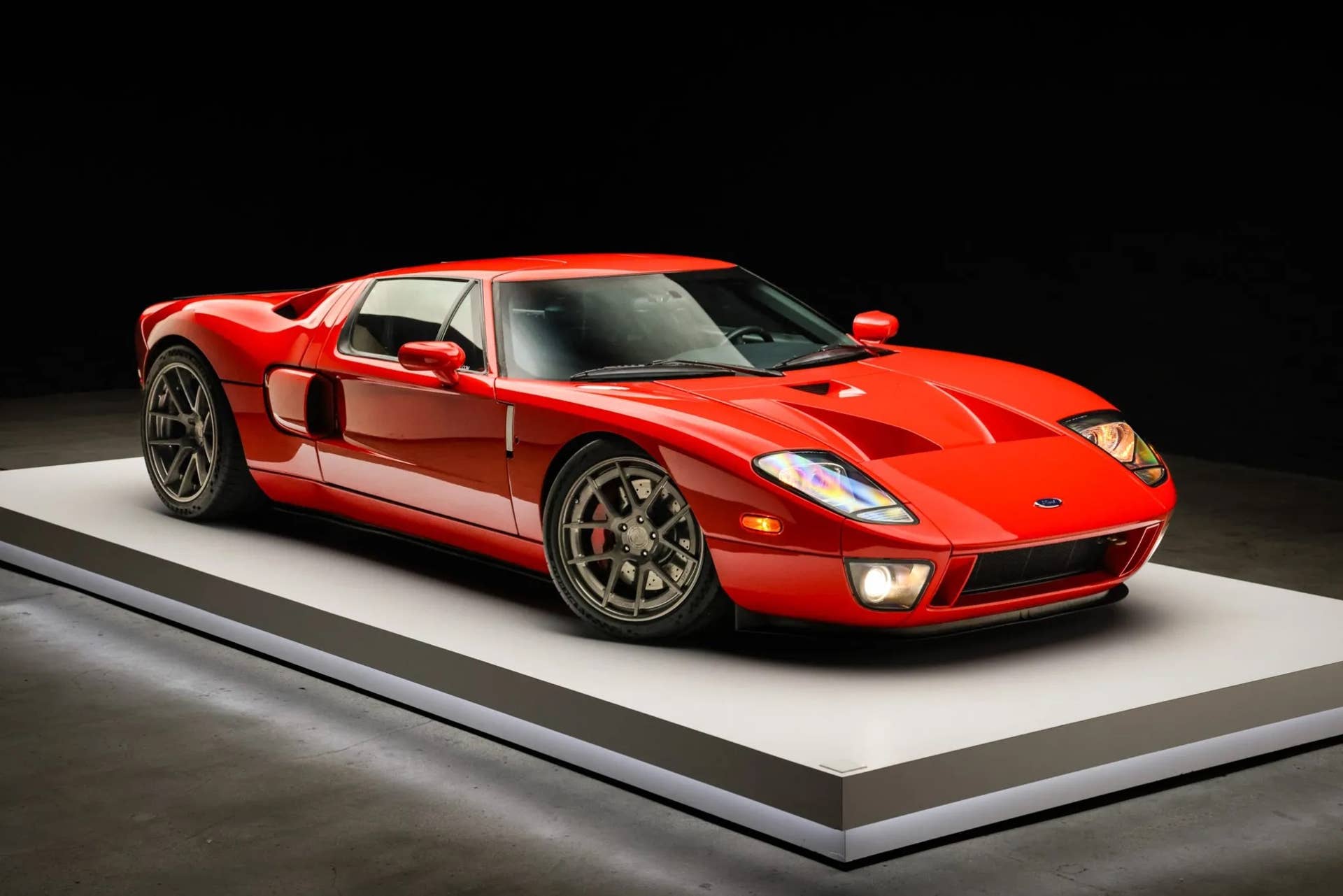 Paul Walkers Ford GT von 2005 mit 3.701 Meilen und extrem seltener ...