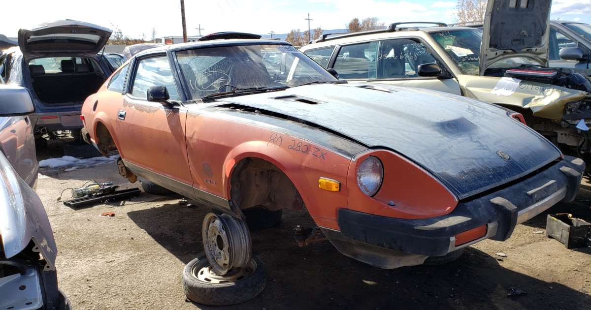 商品画像：Tested: 1979 Datsun 280ZX Evolves Into a Personal Luxury Car 2