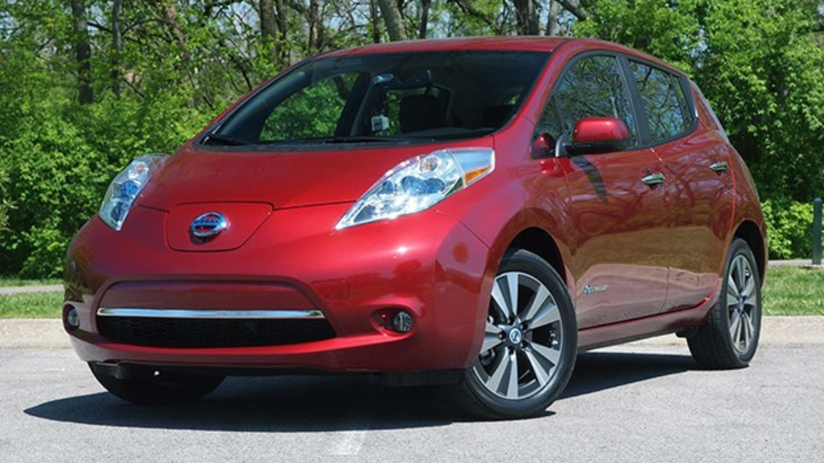 Renault-Nissan zero-emissions car sales whir past 100,000 [w/video