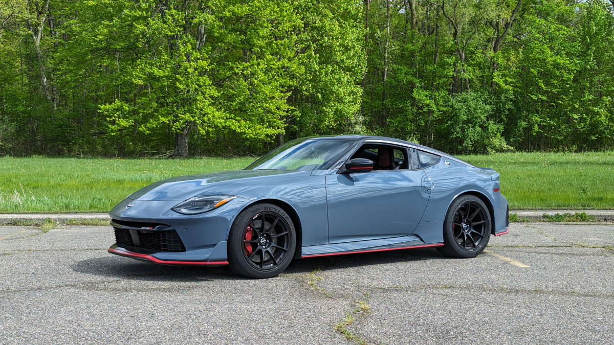 2024-nissan-z-nismo.jpg