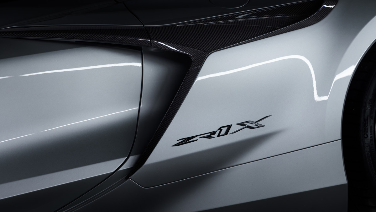 chevrolet-2026-corvette-zr1x-