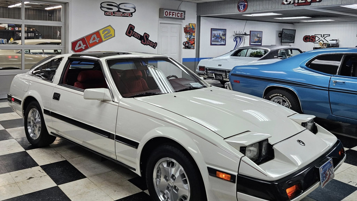 1985 Nissan 300ZX 2+2 For Sale with 67,000 Miles Looks Practically