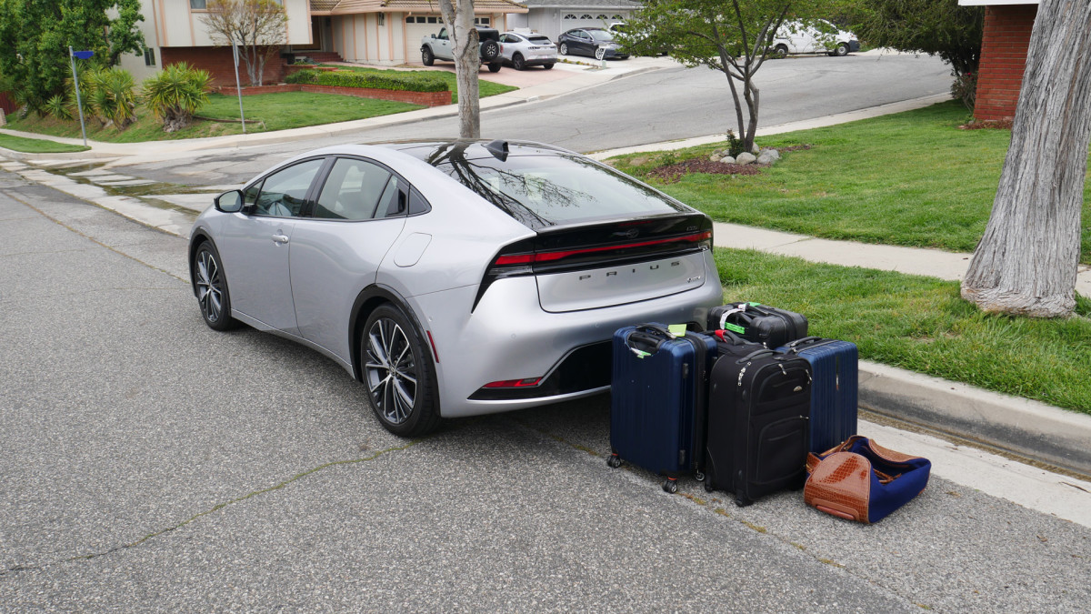 Luggage Area Kit | TOYOTA PRIUS 2024 Luggage Area Kit | TOYOTA PRIUS 2024