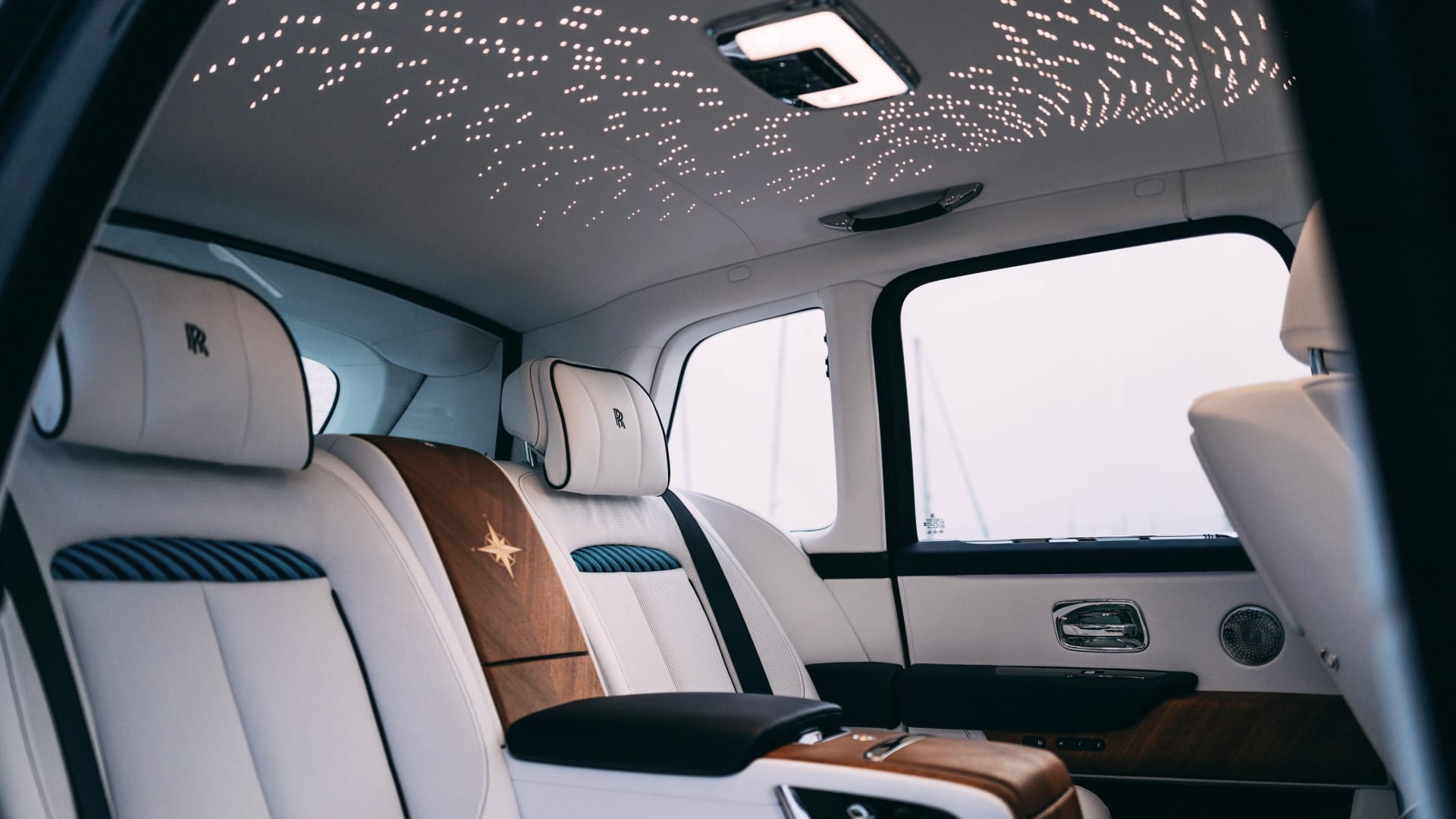 Rolls-Royce Cullinan Yachting Edition