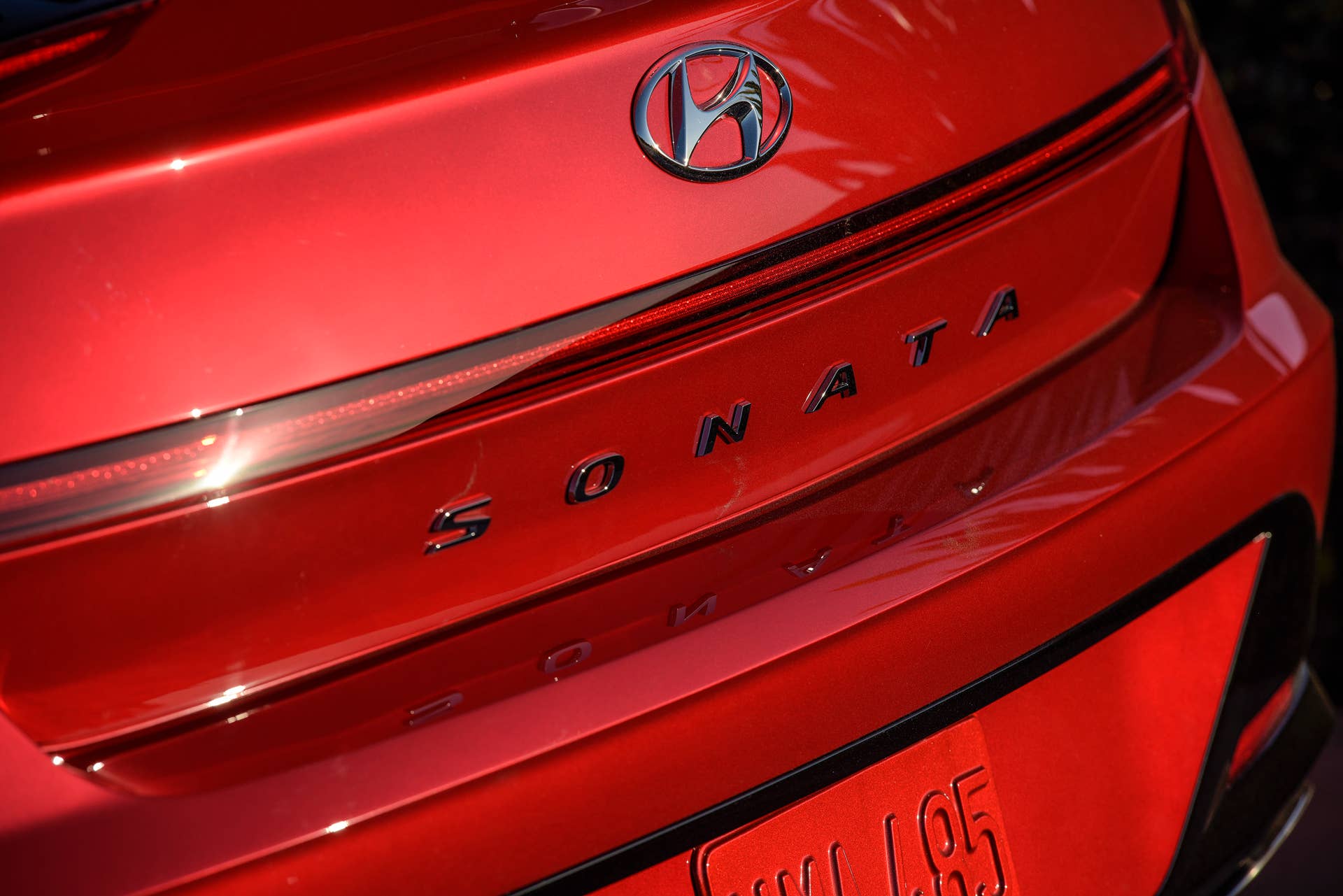 2025 Honda Accord Vs. 2025 Hyundai Sonata: 5 Major Differences - Autoblog