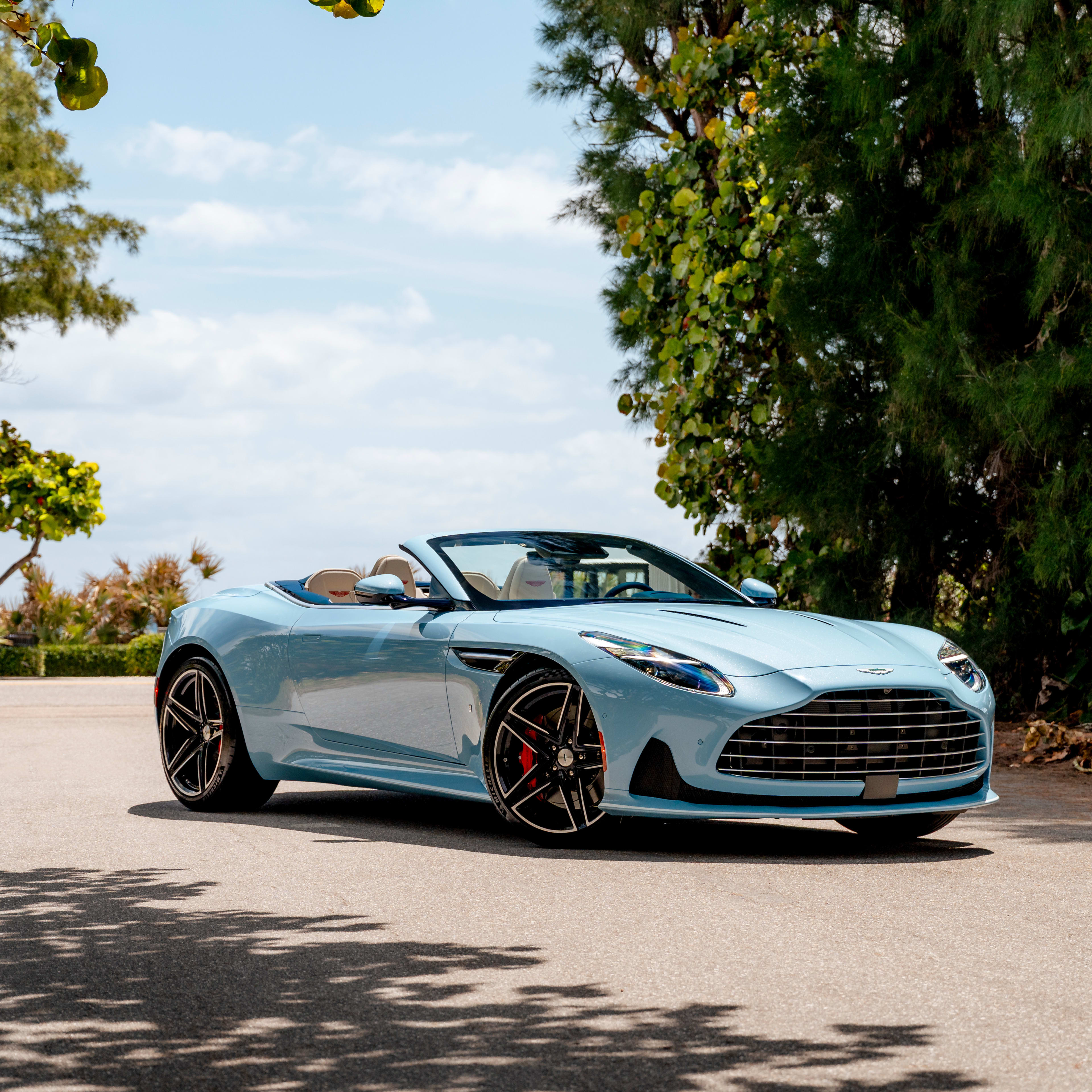 Aston Martin Celebrates Summertime Cruising with One-Off DB12 Palm Beach Edition