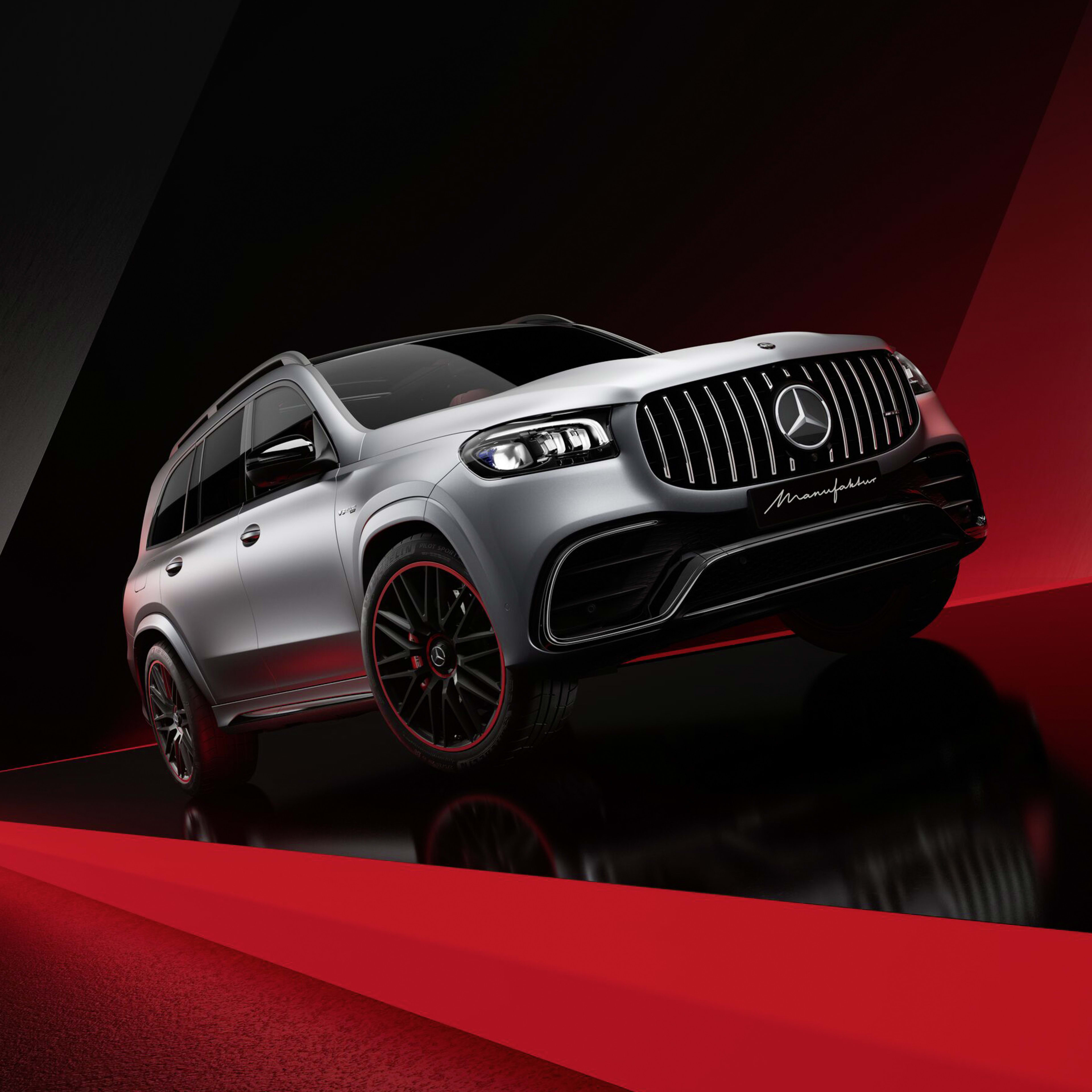 Mercedes-AMG GLS 63 Manufaktur Edition Could Cost Maybach Money