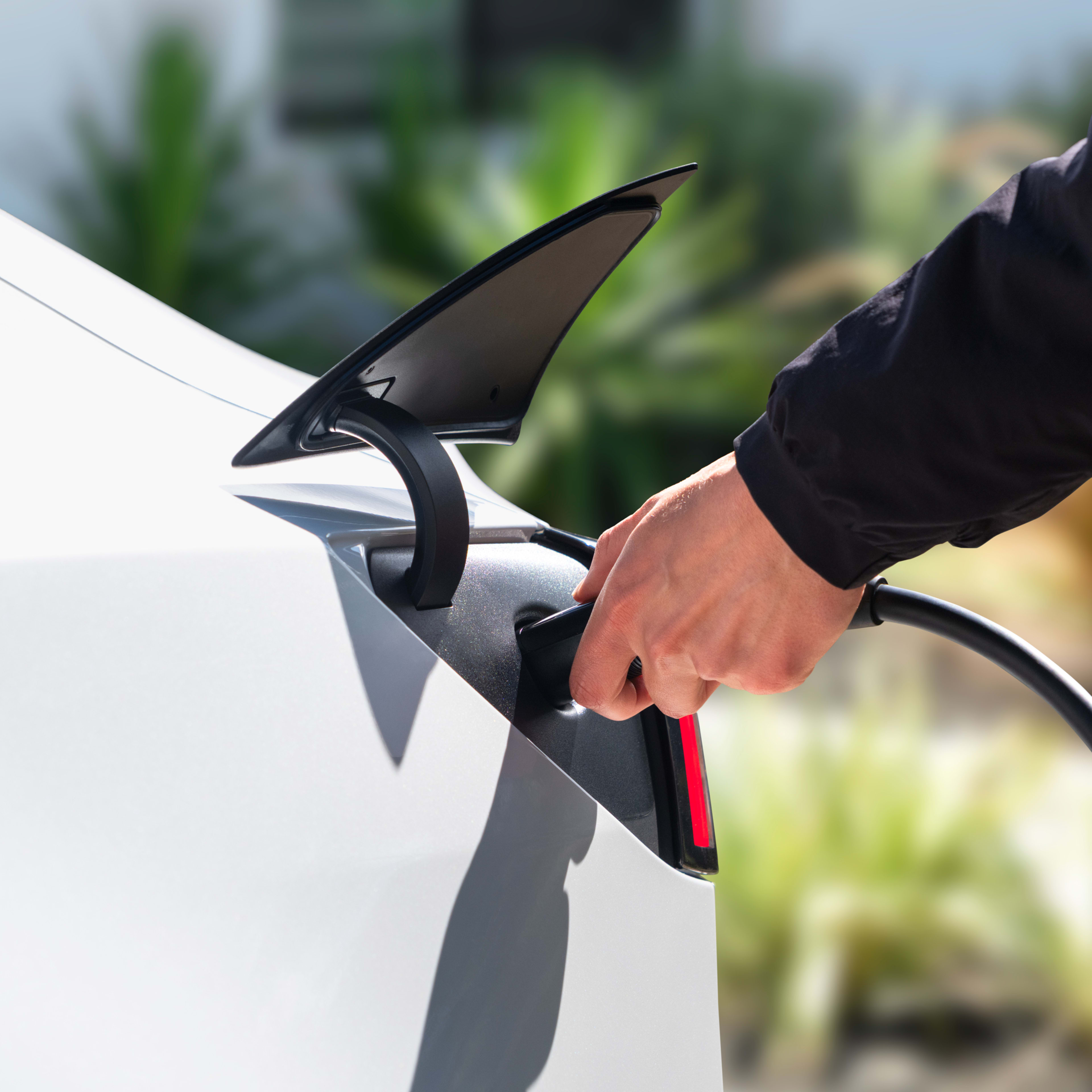America’s Fastest EV Chargers Are Coming In 2026, But There’s A Problem
