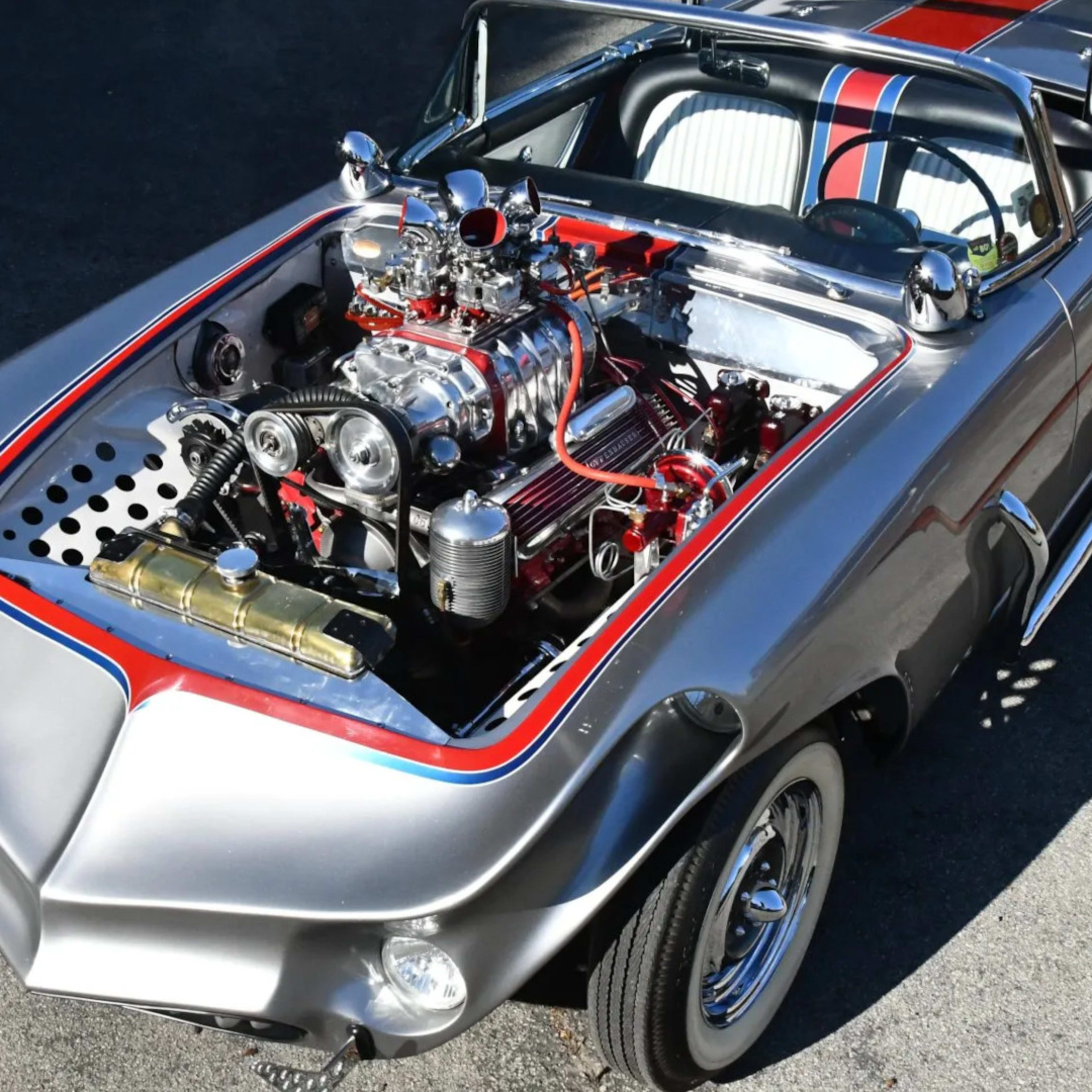 5 Essential Items That Should Never Leave Your Car - Autoblog