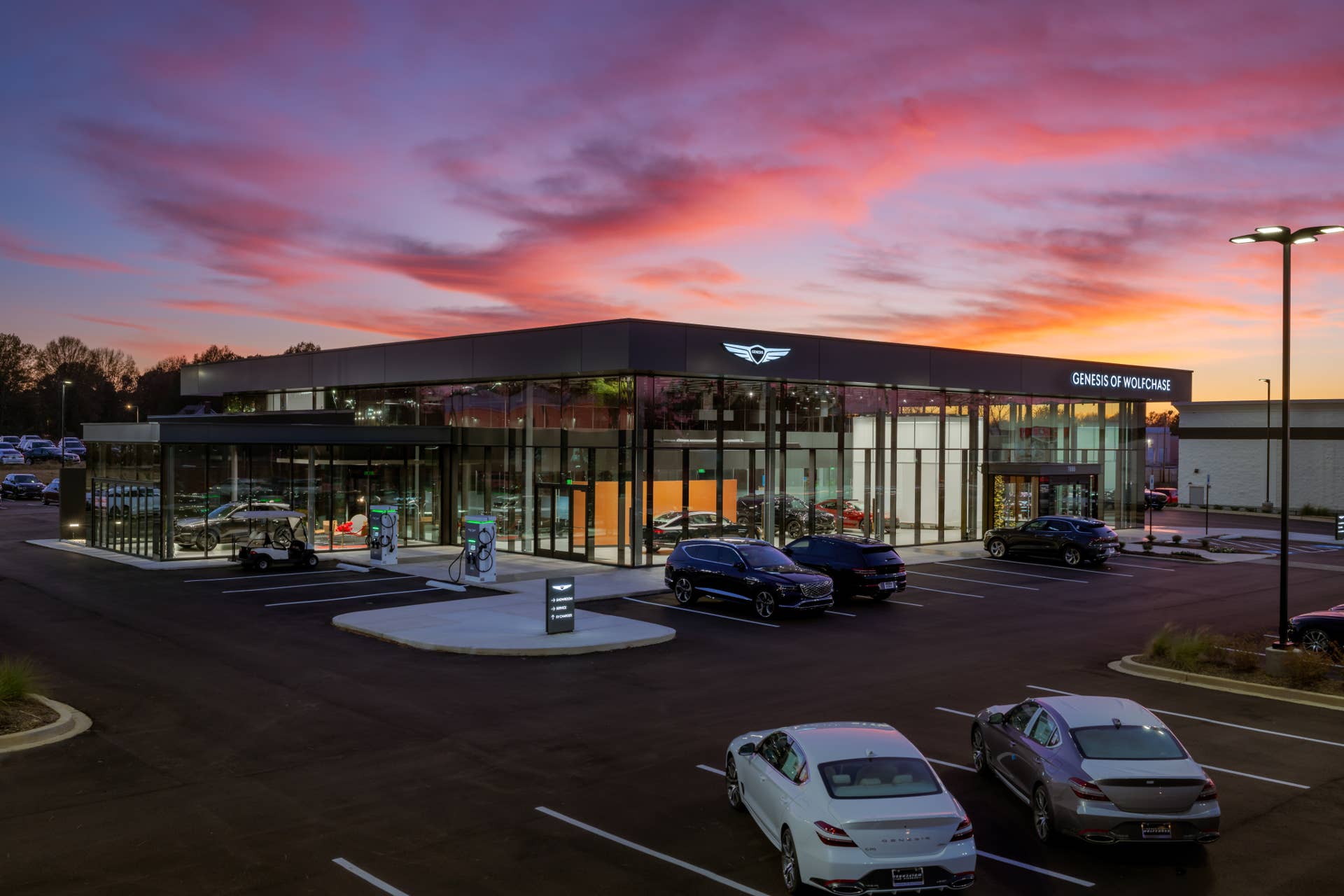 Lucid Gravity's January Lease Deals Make Luxury EV Ownership More ...