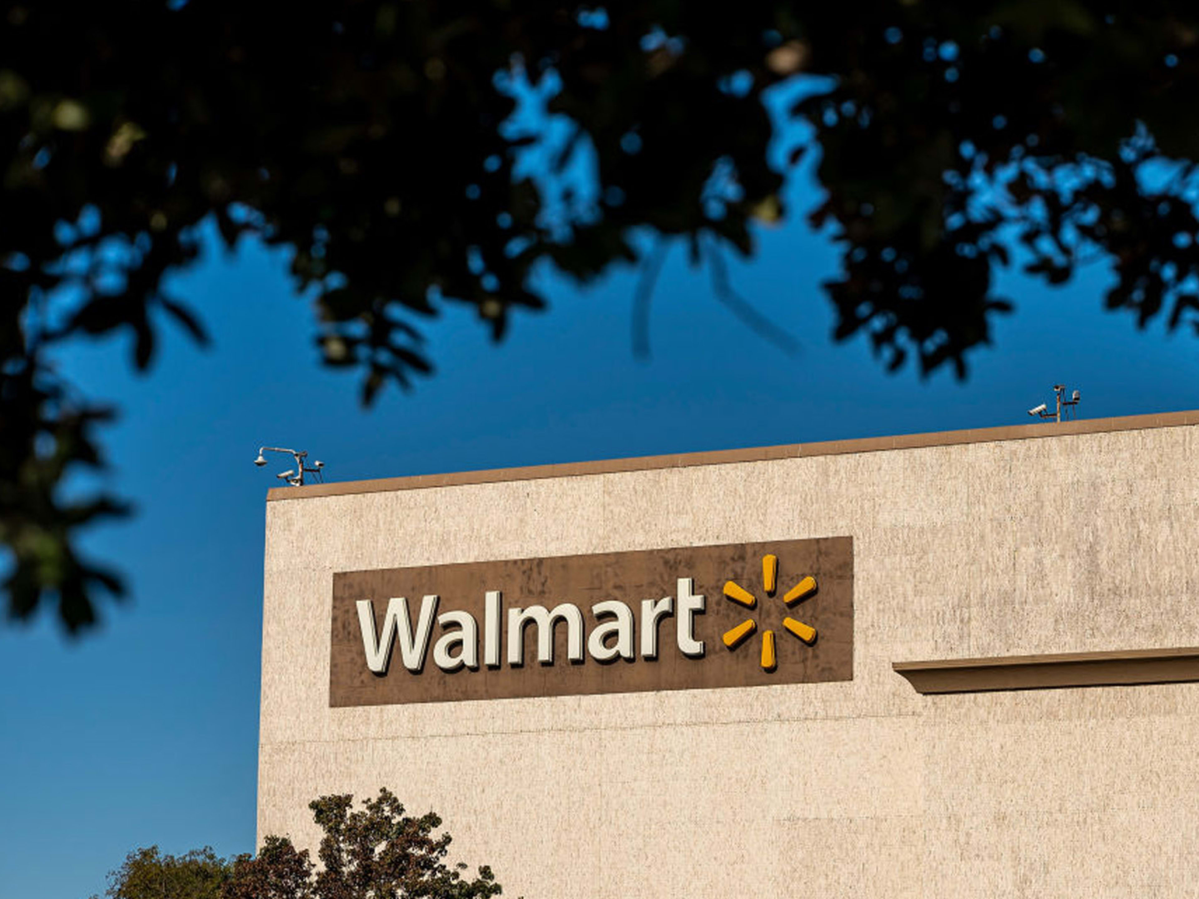 The Frontier 4-Drawer Rolling Tool Chest Is 60% Off - Autoblog