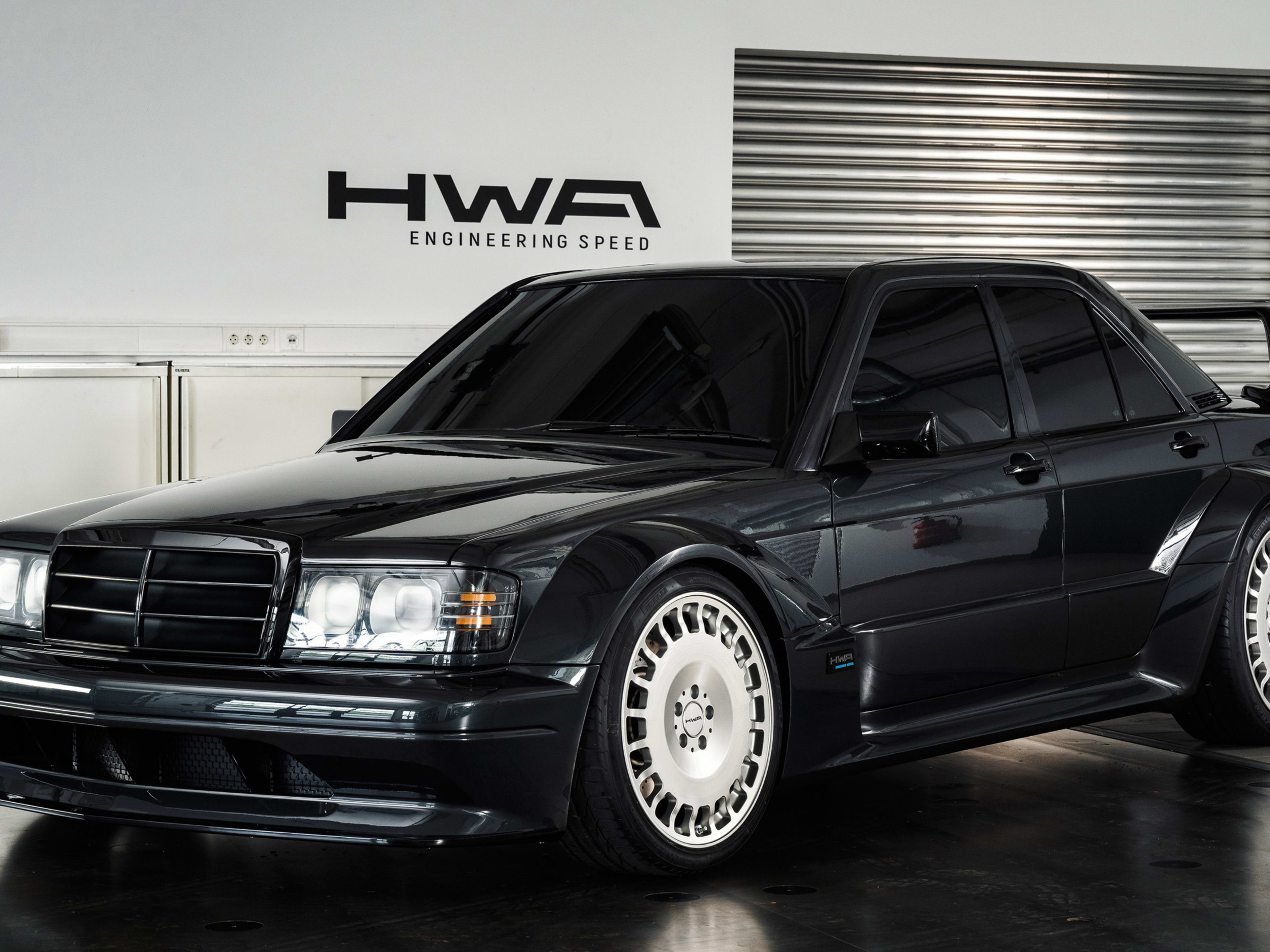 تخطط HWA V8 Supercar و HyperCar جديد تمامًا