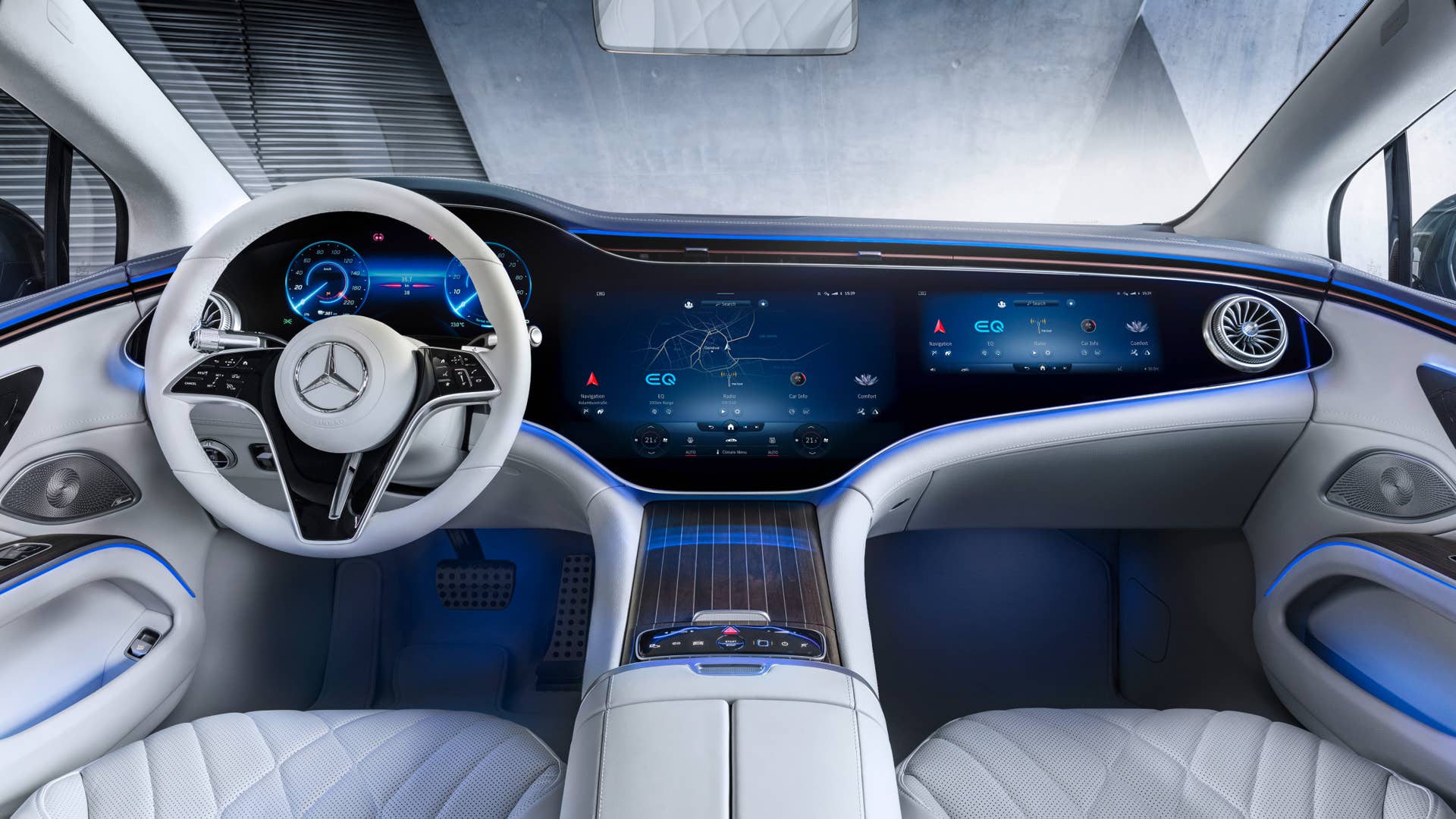 Mercedes Benz EQS Interior Deep Dive Screens Sounds And Scents 