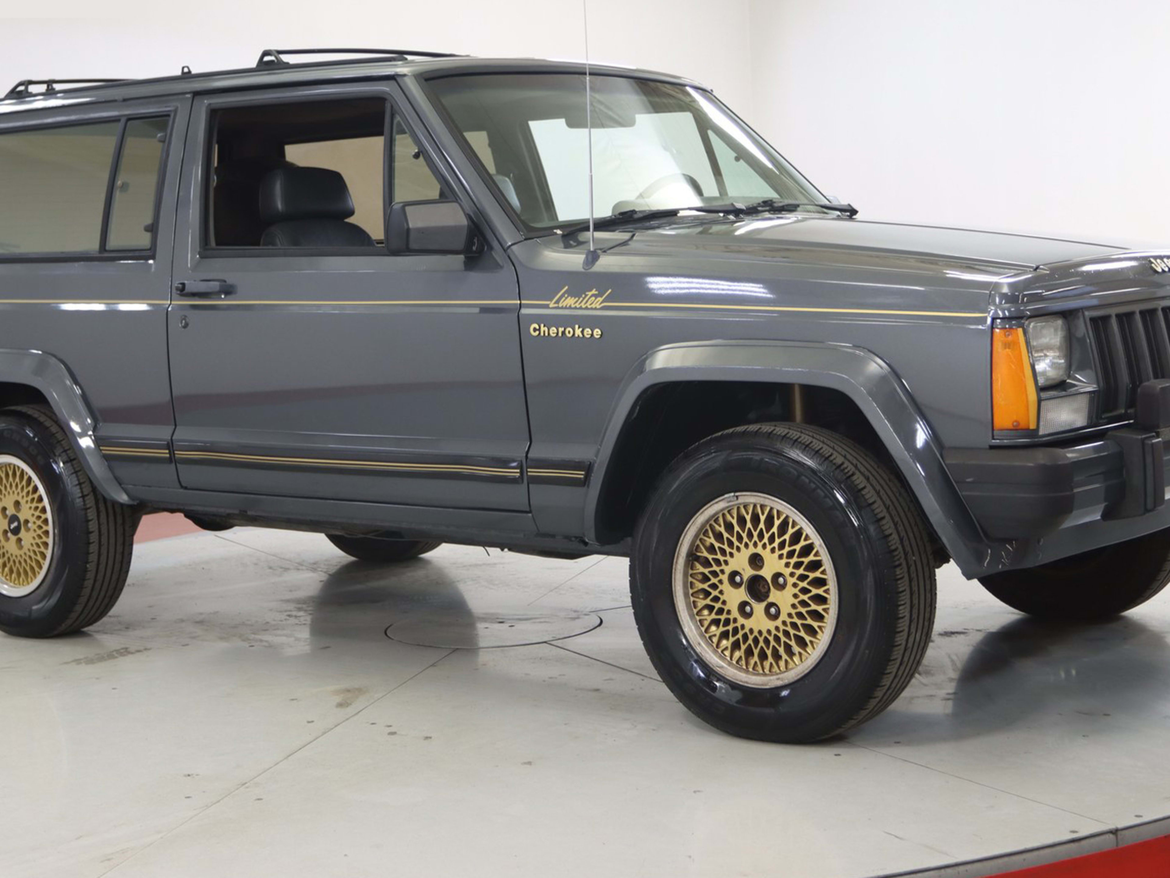 Who knew? Apparently the two-door '88 Jeep Cherokee Limited