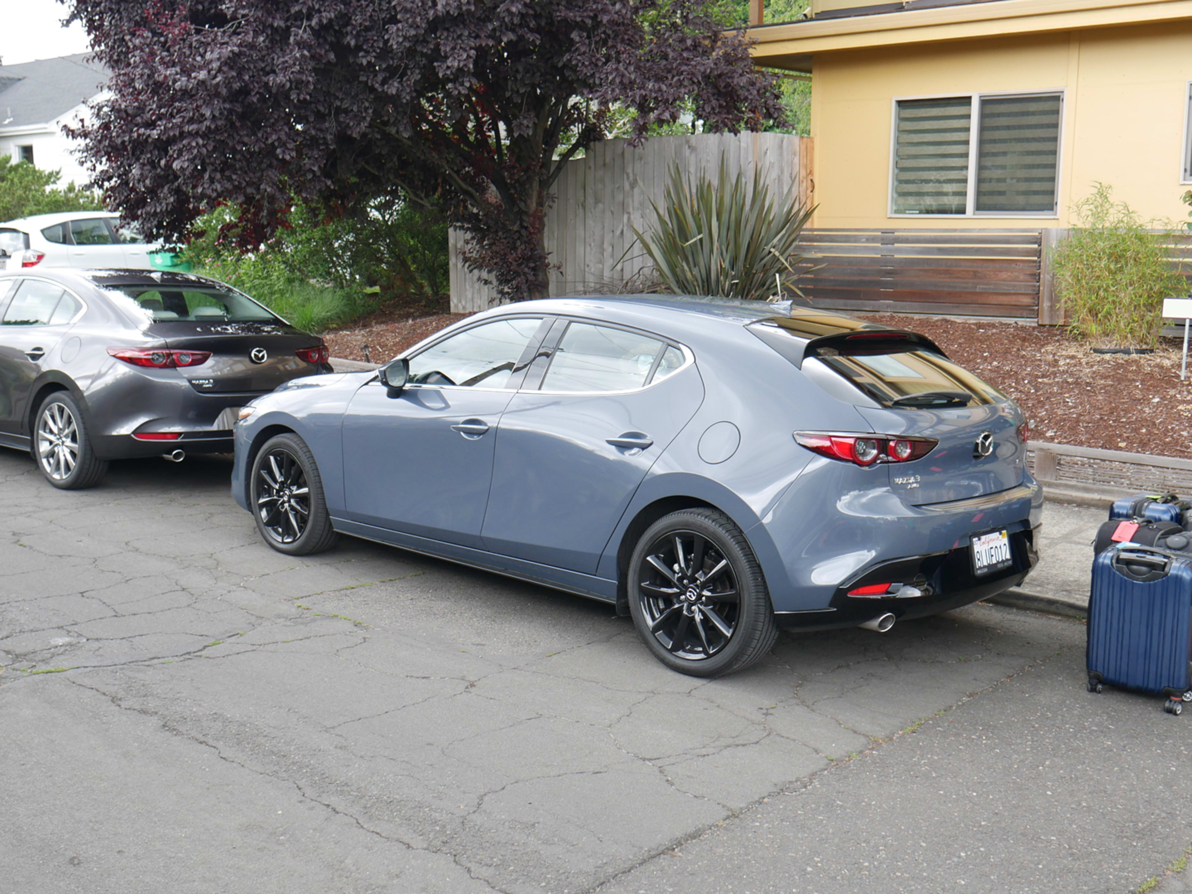Luggage Area Kit | MAZDA MAZDA3 SEDAN 2021 Luggage Area Kit | MAZDA MAZDA3 SEDAN 2021