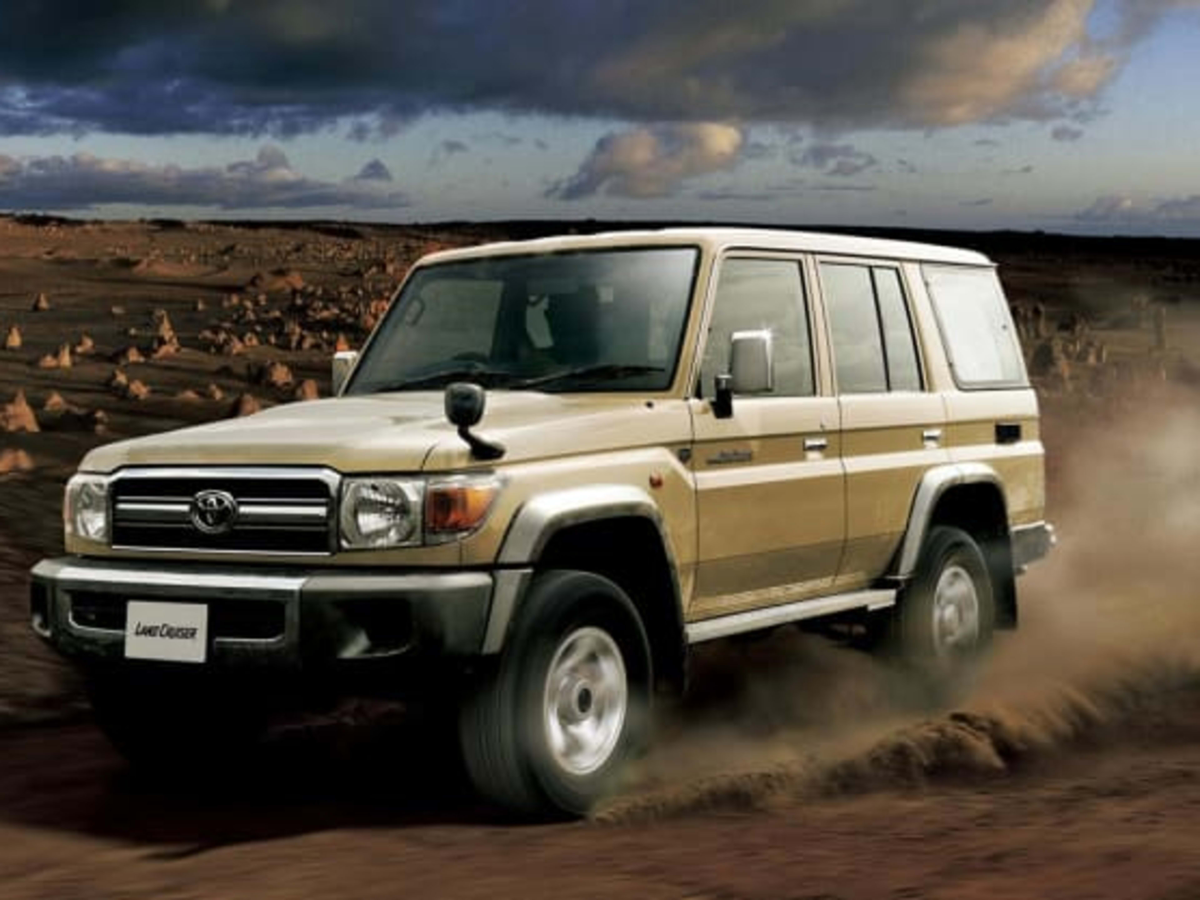 70th ANNIVERSARY LAND CRUISER【非売品】 Toyota Celebrates 30 Years of 
