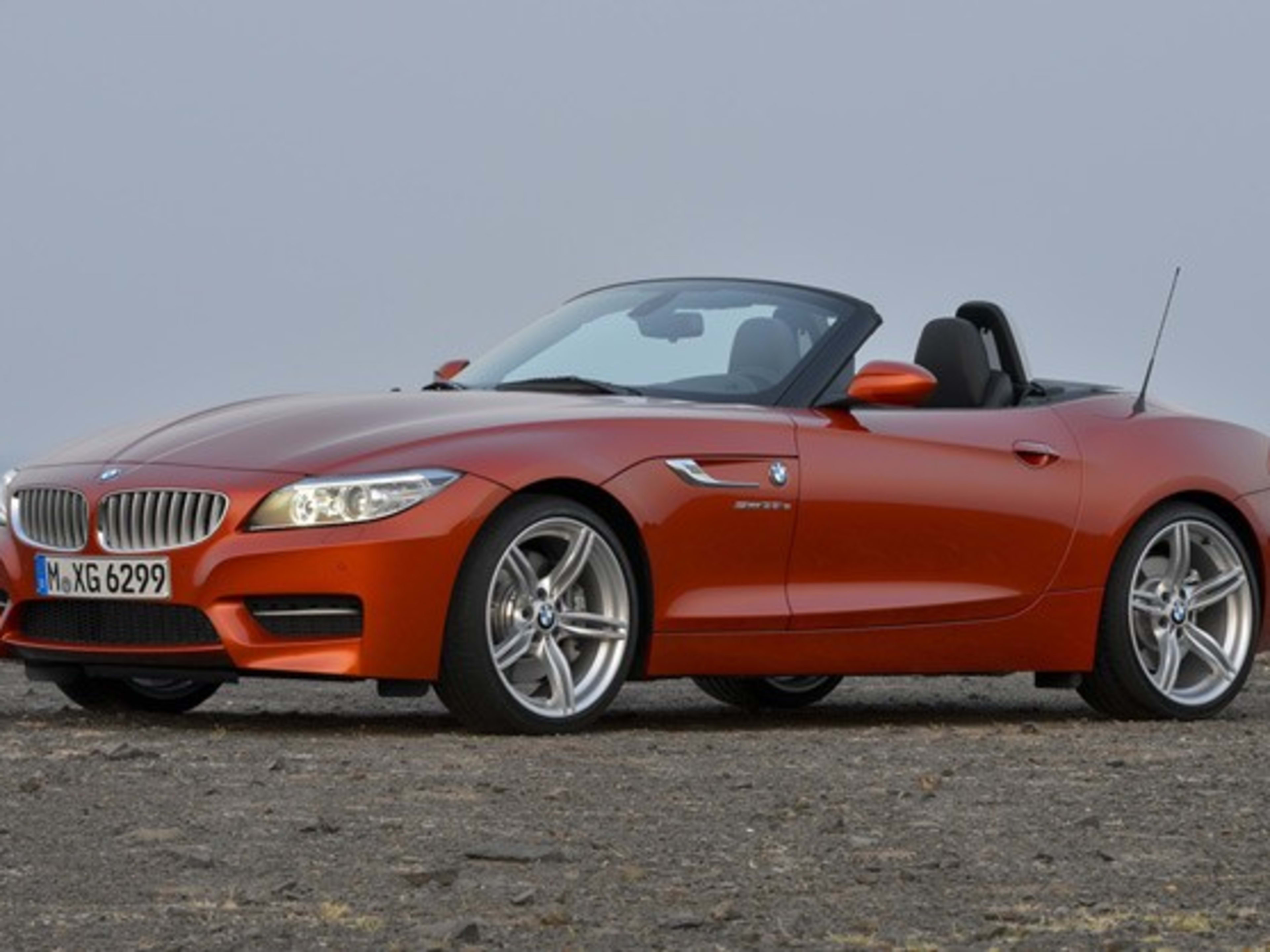 BMW reveals updated 2014 Z4 roadster