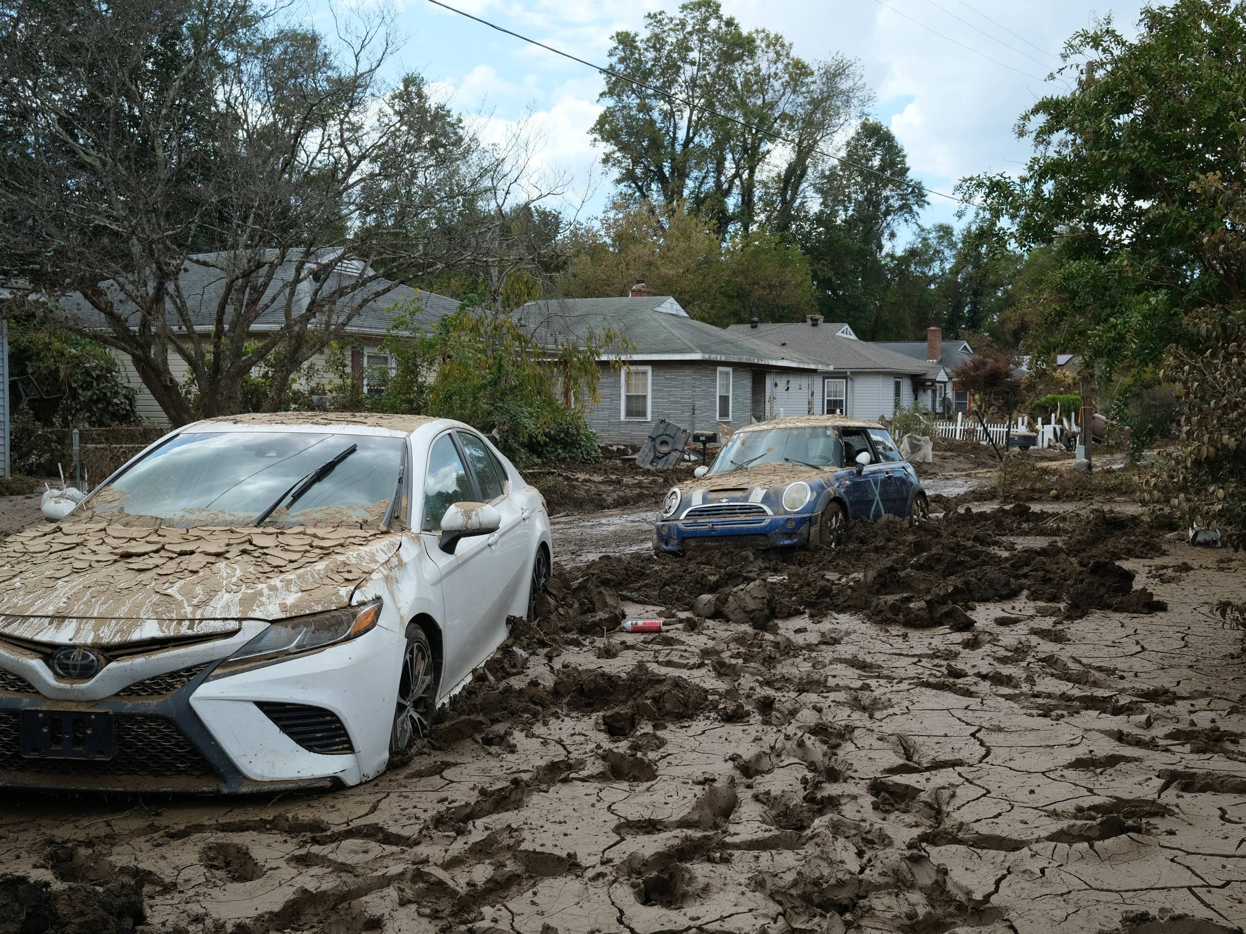 Hurricane-wrecked cars flood the market — 350,000 vehicles buyers need ...
