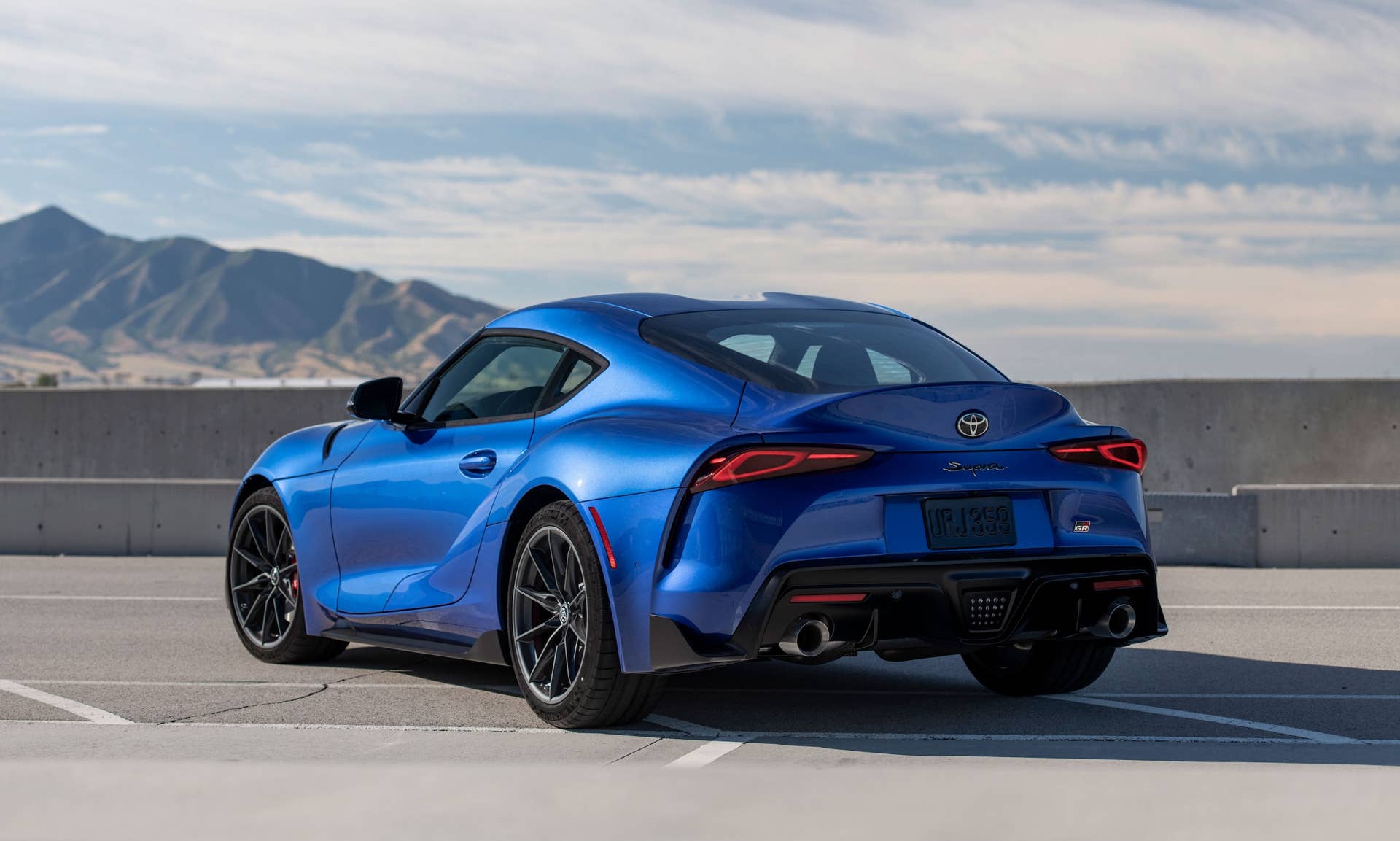 Best Sports Cars With Manual Transmission