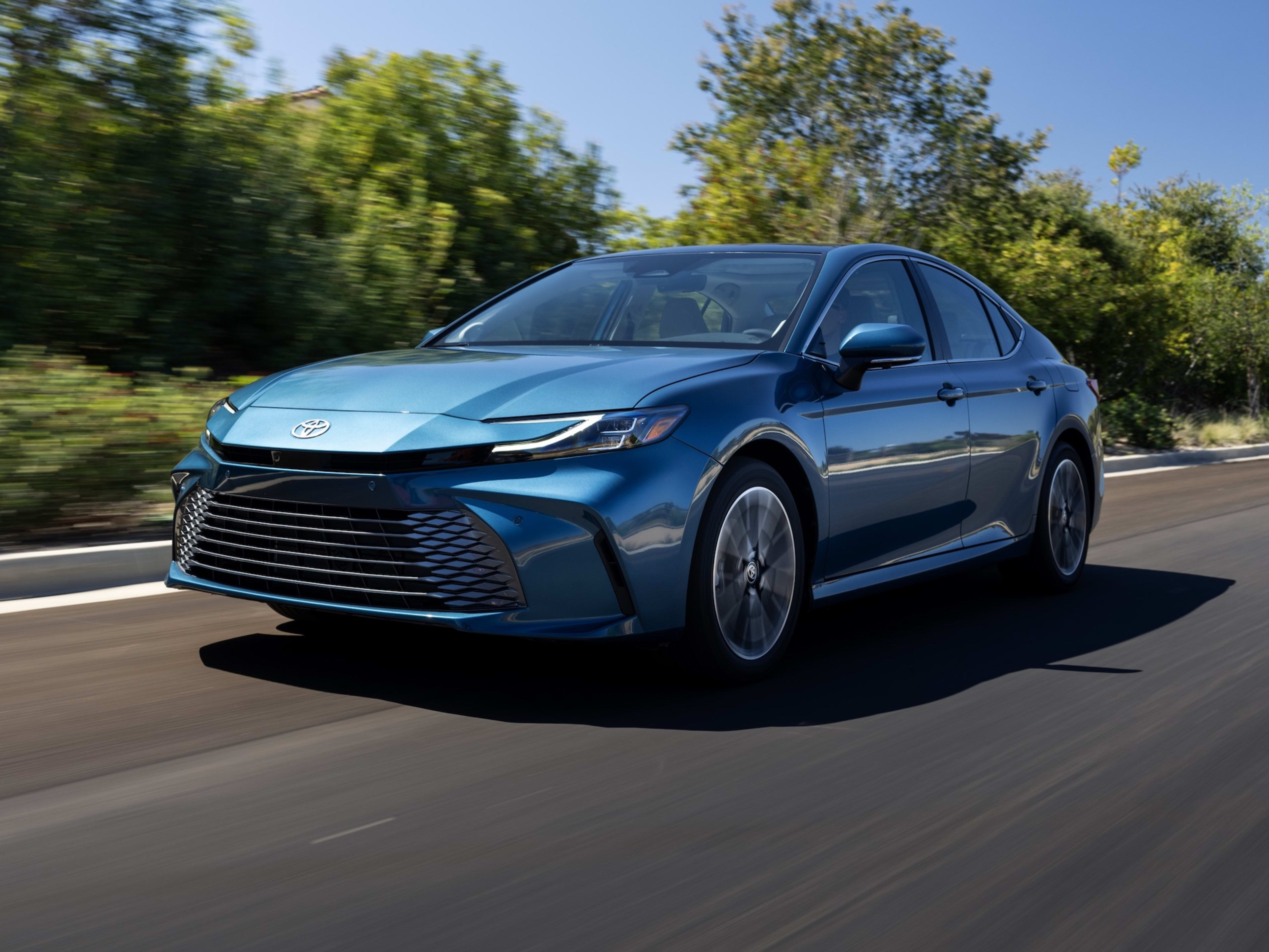 Toyota Drops Killer 2025 Camry Lease Offer for June - Autoblog