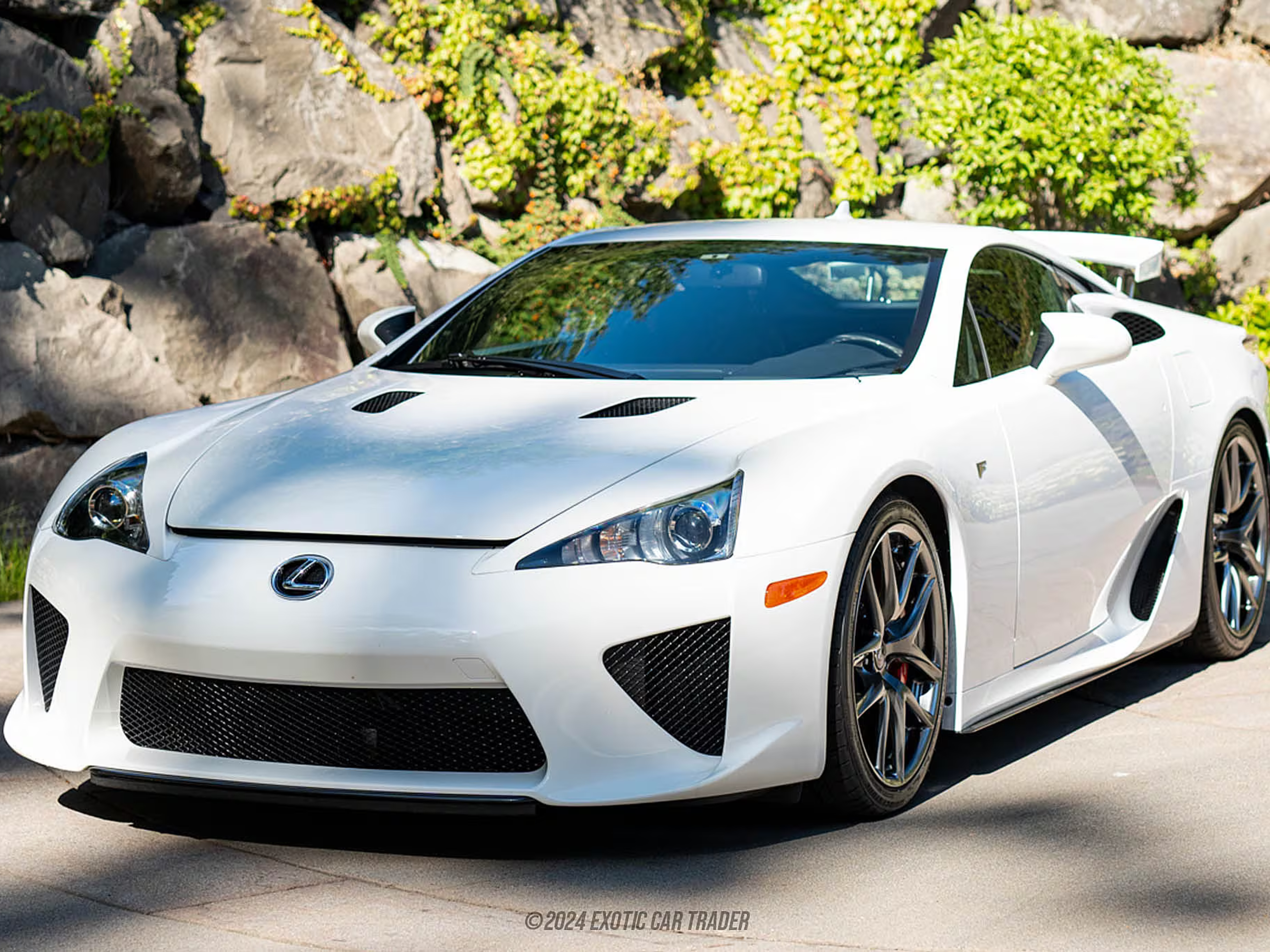 レクサス LFA ホワイト Amazon | オートアート (AUTOart) 1/18 レクサス LFA (ホワイ