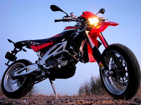 In the Autoblog Garage: Aprilia SXV550 - Autoblog