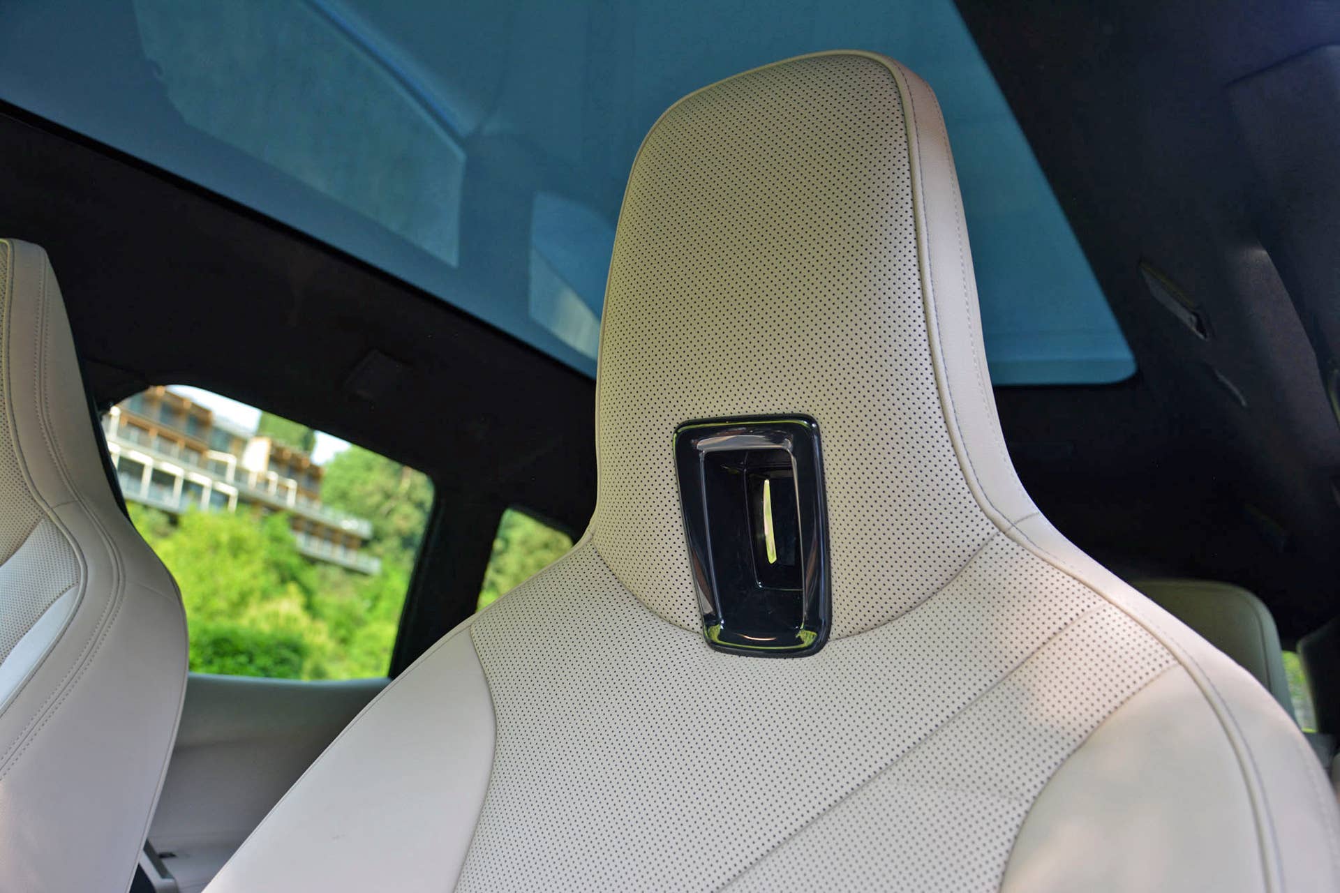 2023 BMW iX Review: The beauty is on the inside - Autoblog