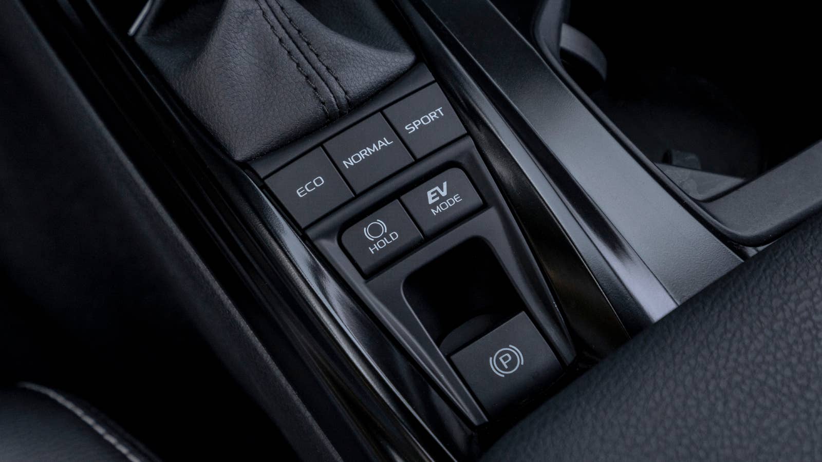 2025 Toyota Camry Review: All-hybrid family sedan still a winner - Autoblog