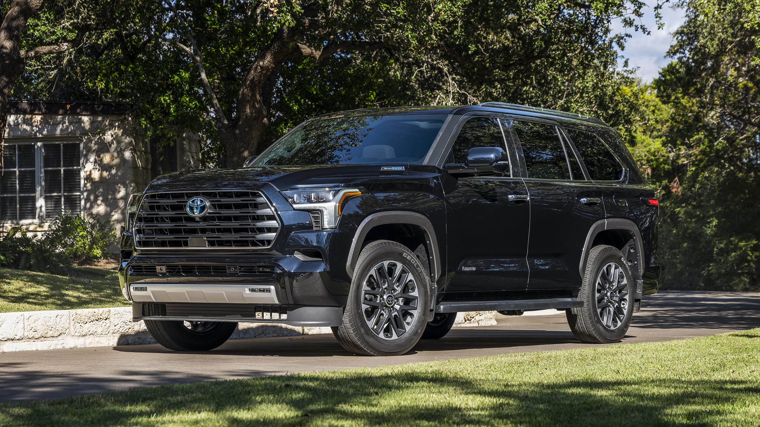 2024 Toyota Sequoia Review: Big and powerful, but very compromised ...